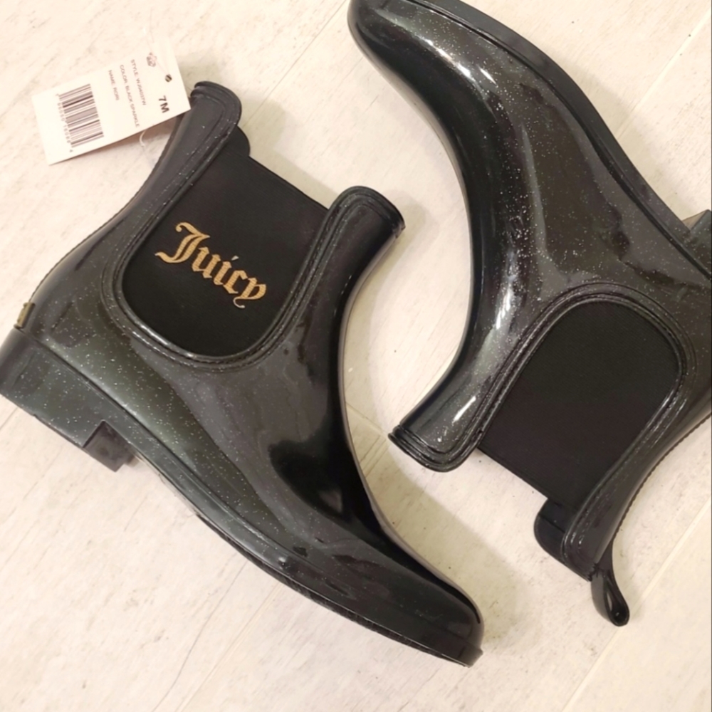 NWT: JUICY COUTURE ANKLE RAIN BOOTS